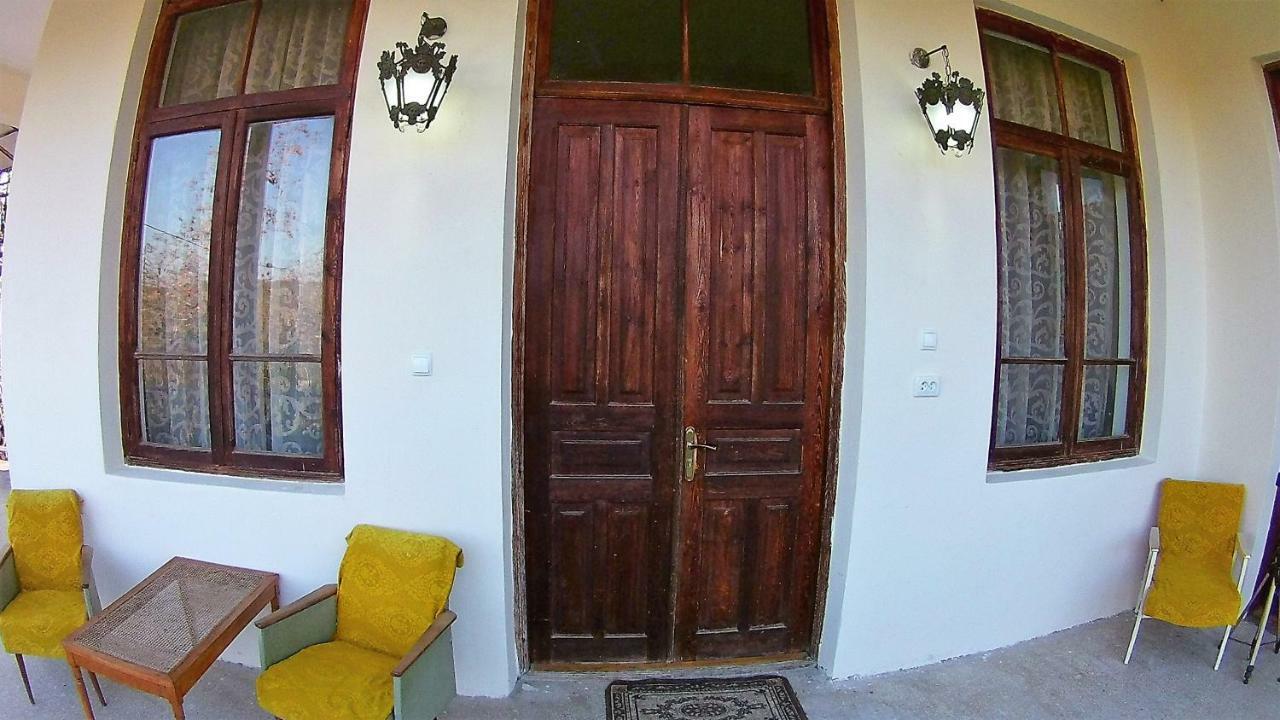 Surmava Palace مارتيفيلي المظهر الخارجي الصورة
